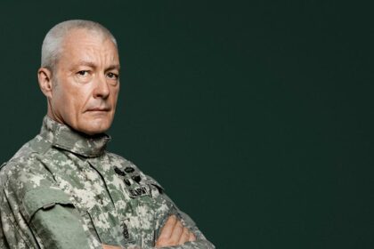 повышение пенсии военным пенсионерам