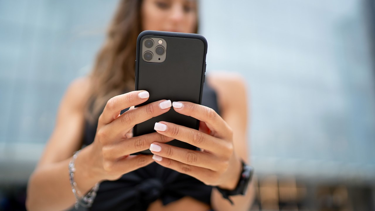 Чехлы для iPhone 11 Pro Max