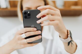 Apple iPhone